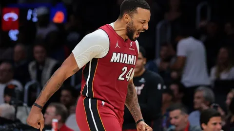 希尔德三分效率低迷，8分3板，正负值+6助力灰熊取胜